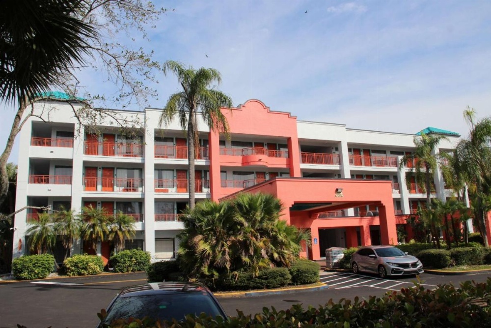 Boca Suites Deerfield Beach, SureStay Collection by BW